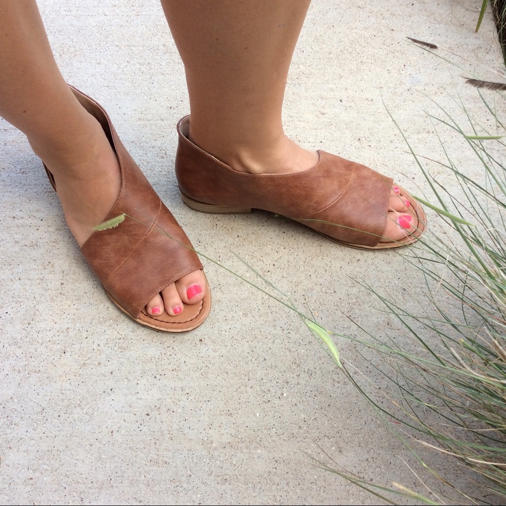 Cut Out Flats